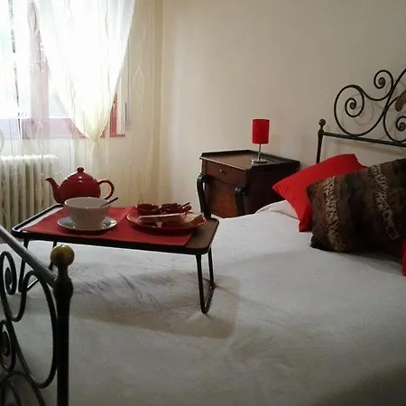 Il Tempo Del Sogno Con Cani E Gatti Pet&breakfast Bed and breakfast 3*